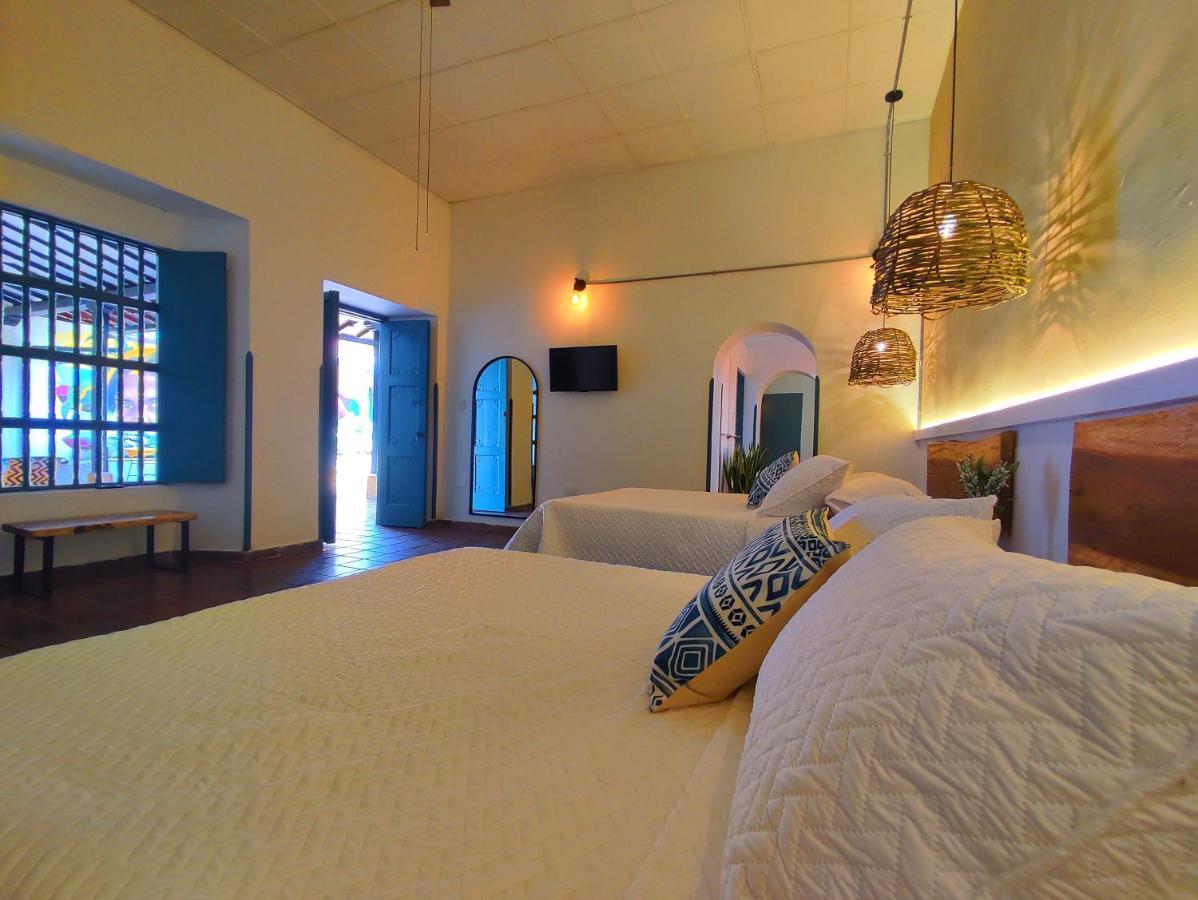 Trip Monkey Giron Otel Dış mekan fotoğraf