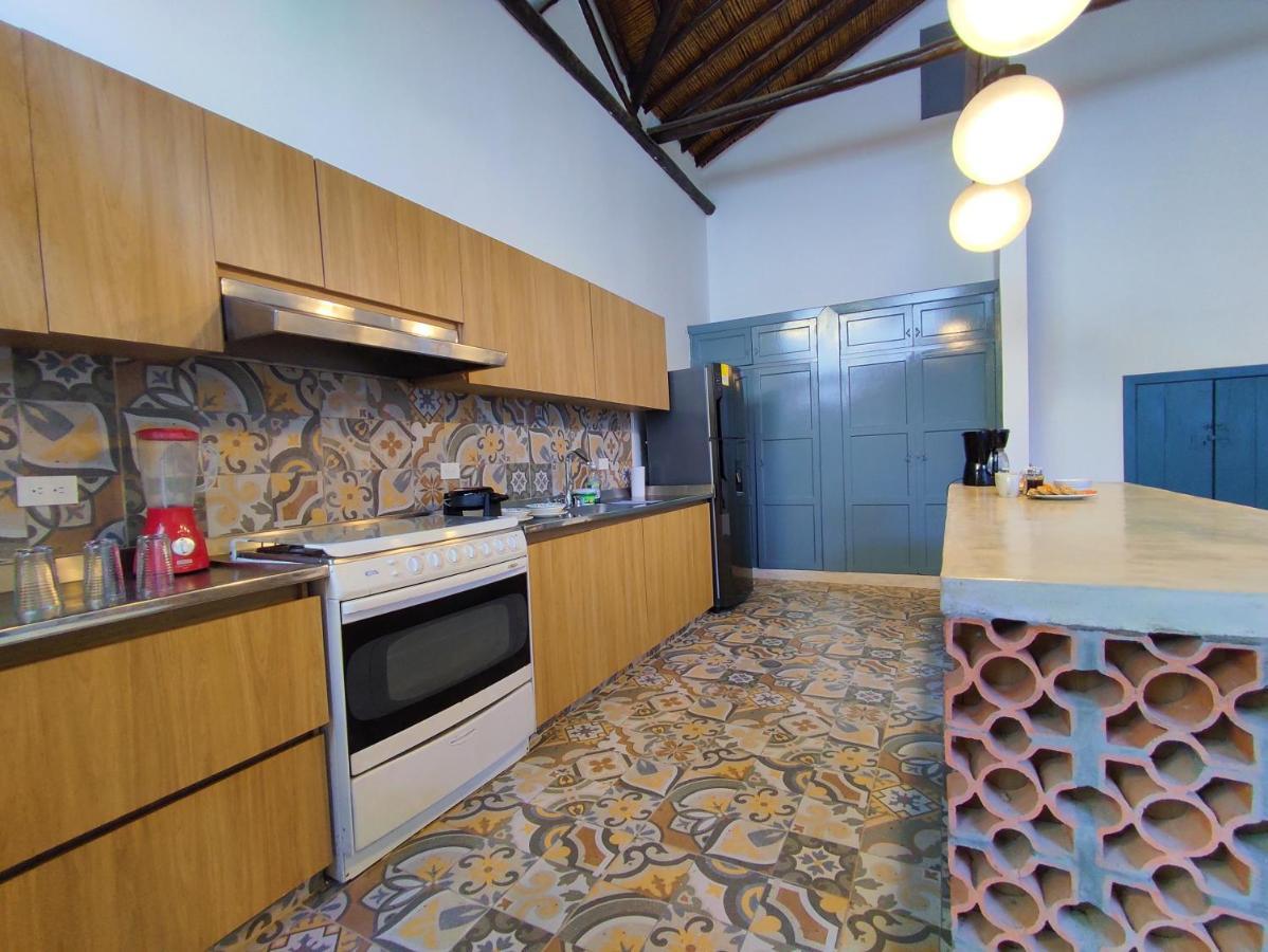 Trip Monkey Giron Otel Dış mekan fotoğraf