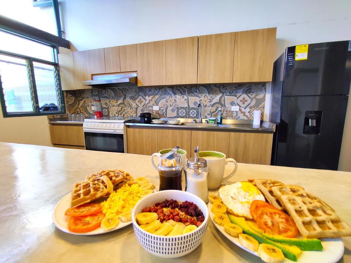 Trip Monkey Giron Otel Dış mekan fotoğraf