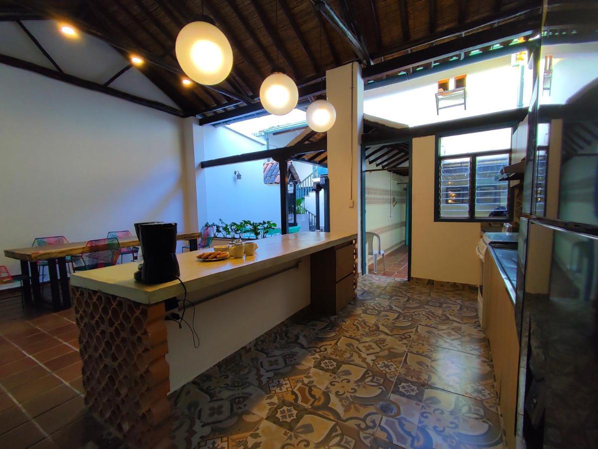 Trip Monkey Giron Otel Dış mekan fotoğraf
